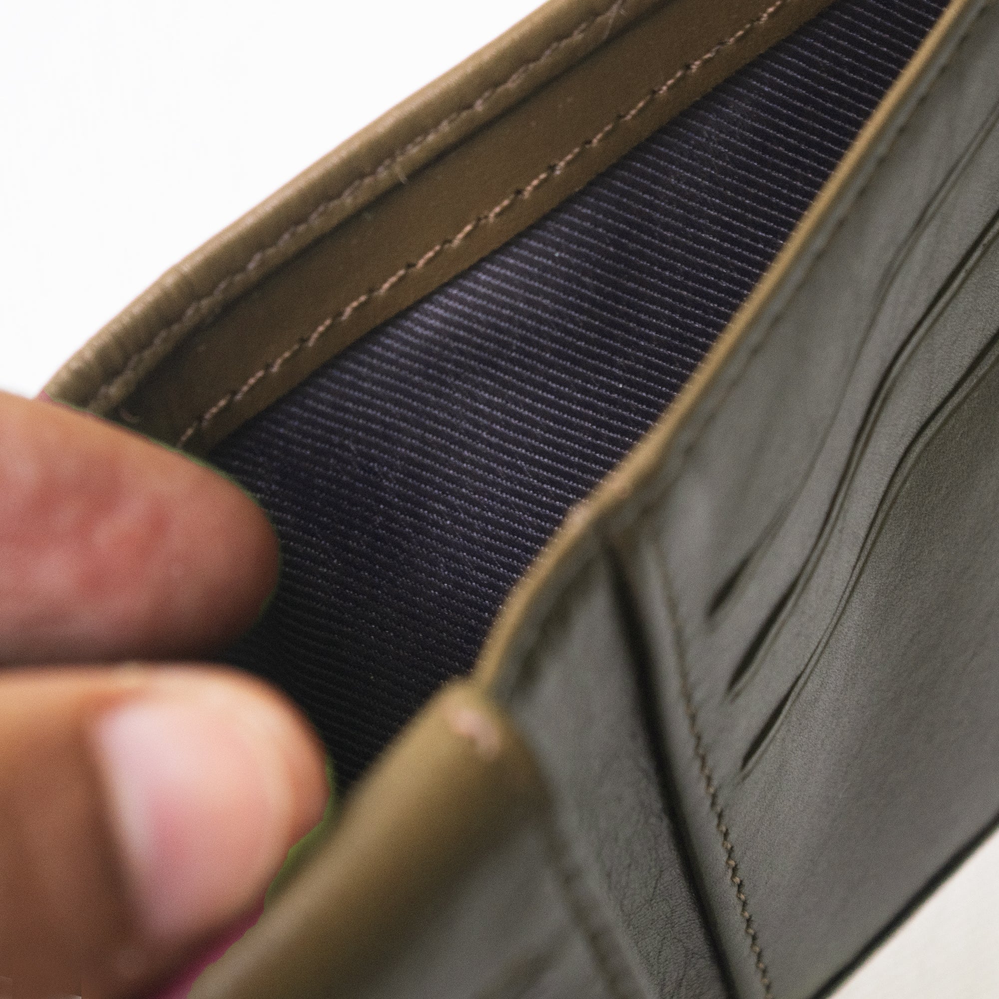 Maverick Bifold Olive
